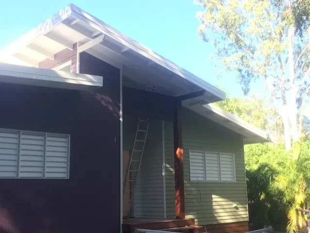 42 HL — exterior under construction with dark cladding and louvre windows