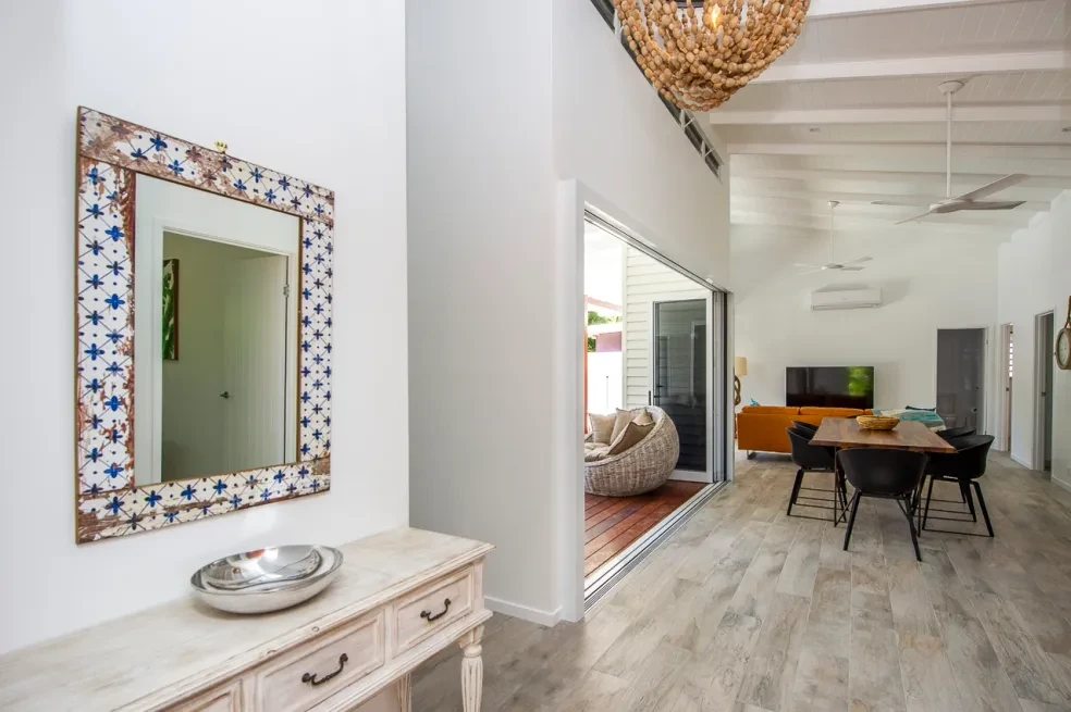 42 HL — white kitchen with grey subway tile splashback and garden windows